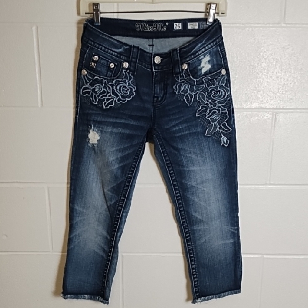 Miss Me Blue Ankle Cropped Capri Stretch Jeans with Embroidery Raw Hem